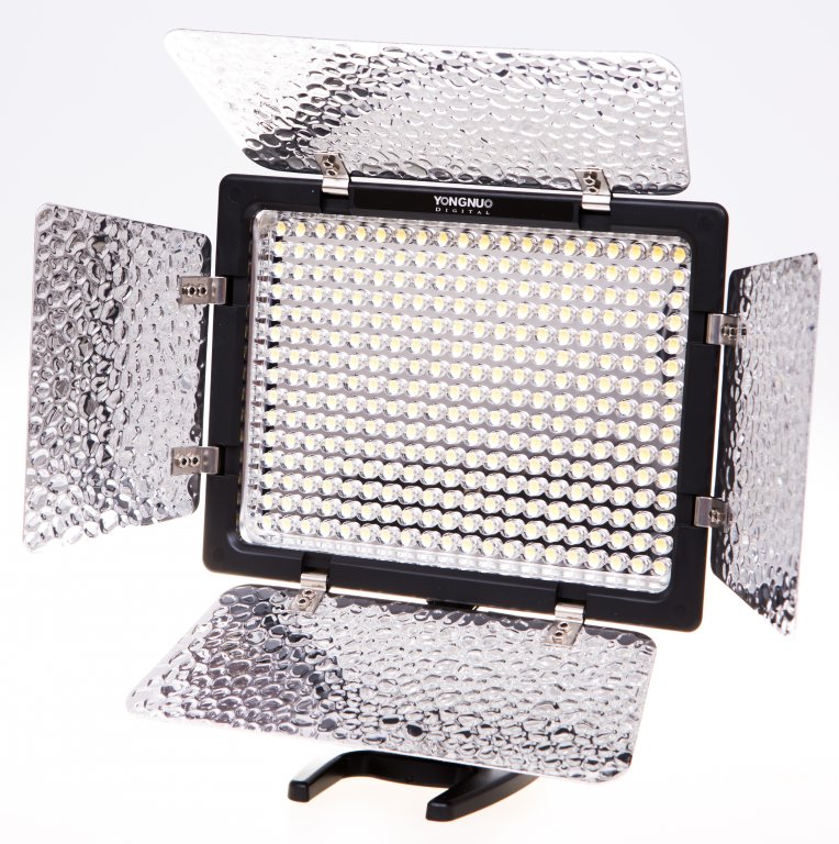 Lampa wideo LED YONGNUO YN-300III