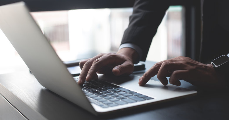 Laptop do pracy - co wybrać? Ranking laptopów do pracy biurowej