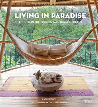 Living in Paradise - Opracowanie zbiorowe
