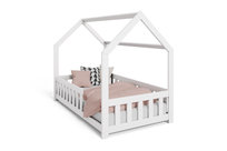 Łóżko domek DUBI dziecięce drewno sosnowe lakierowane biełe materac