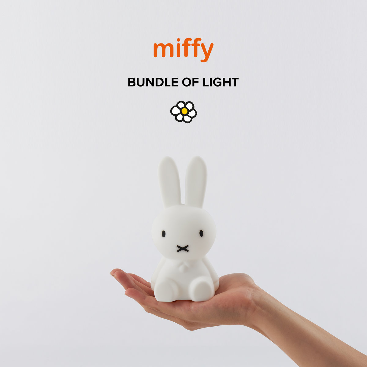 Mała lampka Miffy Bundle of Light dla najmłodszych - MrMaria