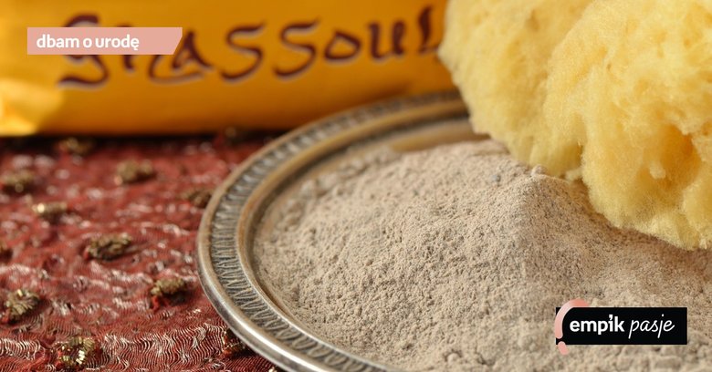 Marokańska glinka ghassoul – domowa maseczka na oczyszczenie porów