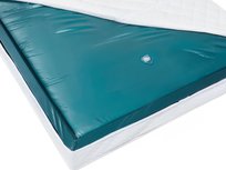 Materac wodny mono 140 x 200 cm średnie tłumienie fal