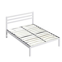 Metalowa rama łóżka Bella ze stelażem w prezencie dostępne w kilku wymiara