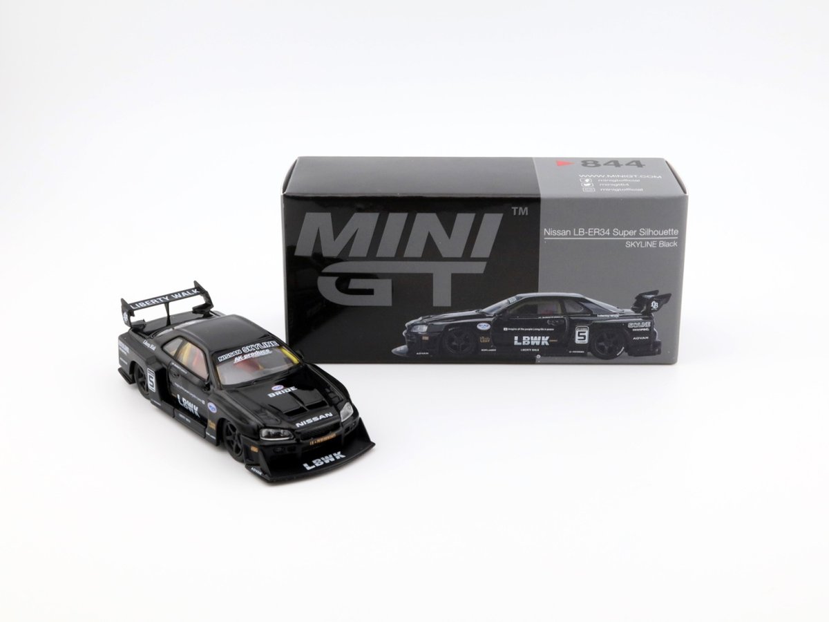 MINI GT Nissan LB-ER34 Super Silhouette Skyline Black RHD MGT00844
