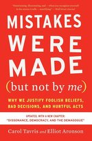 Mistakes Were Made (But Not by Me) Third Edition W opisie