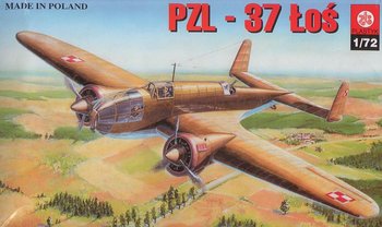 Model do sklejania PZL37 Łoś - Plastyk