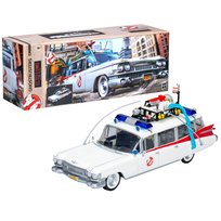 Model samochodu Ghostbusters / Pogromcy Duchów Plasma Series - Ecto-1 (1984)
