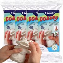 Modelina w sklepie Empik