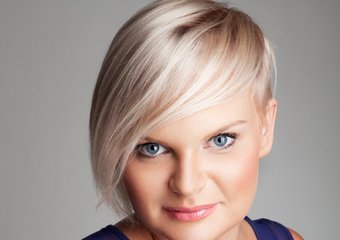 Monika Jurczyk - Bądź Boska
