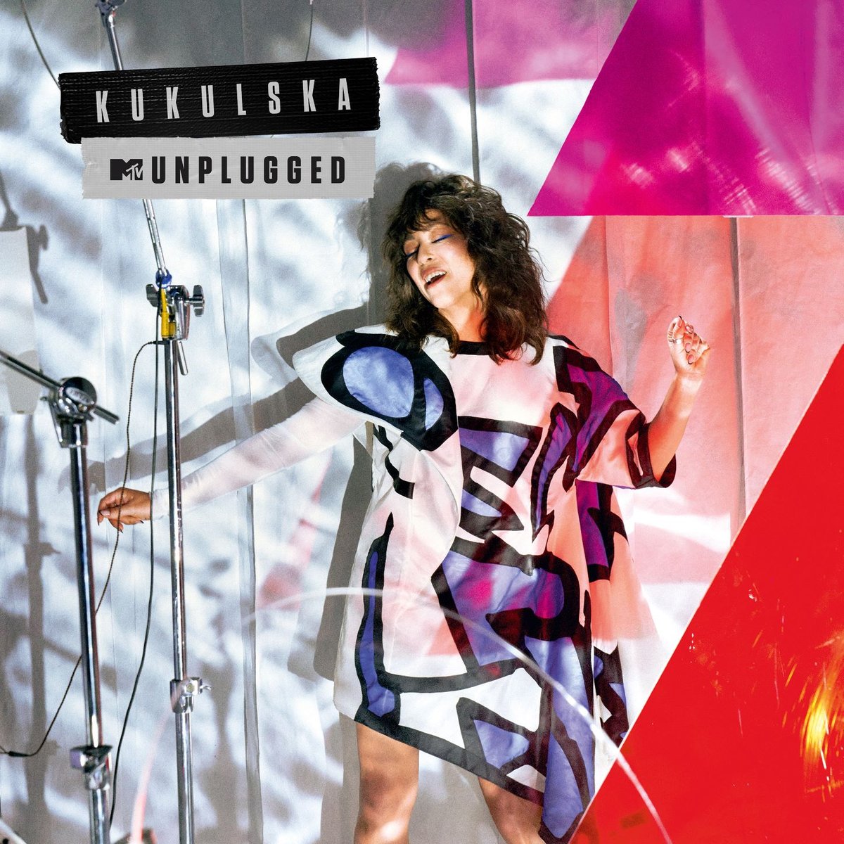 BENI MTV UNPLUGGED　DVD付き Amazon.co.jp: MTV Unplugged - BENI (DVD付): ミュージック
