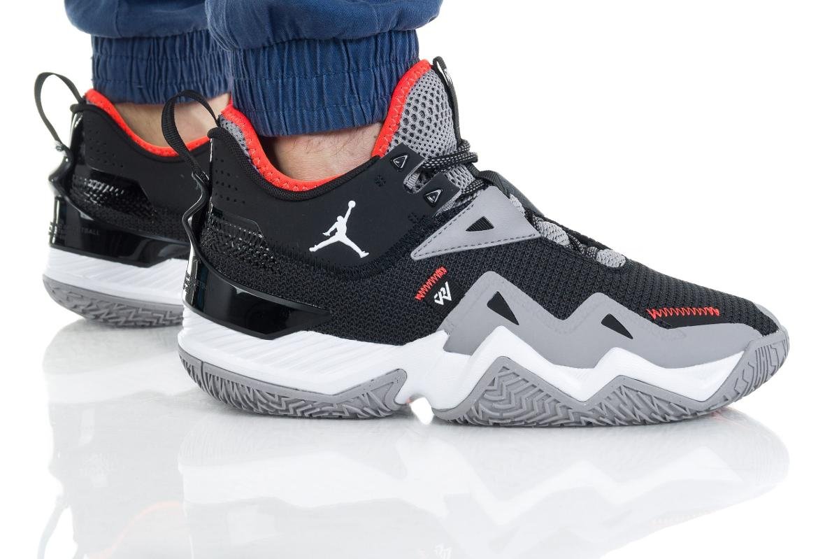 buty jordan rozmiar 43