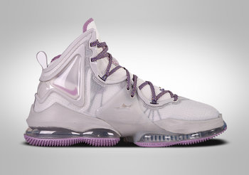 Nike Lebron 19 The Cast - Nike