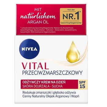 Nivea Vital Przeciwzmarszczkowy odżywczy krem na dzień SPF15 50ml - Nivea