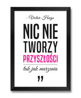 Obraz plakat dekoracja na ścianę do łazienki z cytatem Victor Hugo różowy akcent czarna rama 23,5x32 cm