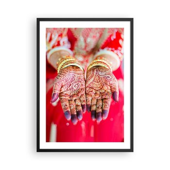 Obraz - Plakat - Gotowa złapać szczęście - 50x70cm - Kobiece Dłonie Orientalne Wzory Indie - Nowoczesny modny obraz Plakat czarna rama ARTTOR - ARTTOR