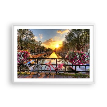 Obraz - Plakat - Wiosenny poranek w Amsterdamie - 70x50cm - Miasto Amsterdam Architektura - Nowoczesny modny obraz Plakat rama biała ARTTOR - ARTTOR