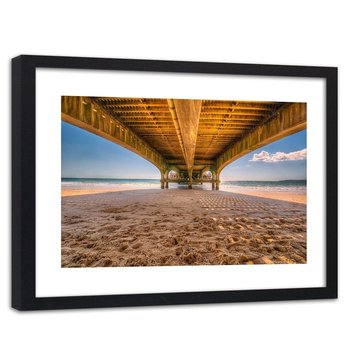 Obraz w ramie czarnej: Plaża pod molo, 80x120 cm - Feeby