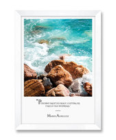 Obrazy na ścianę do salonu sypialni skały skała plakat motywacyjny inspiracja Marek Aureliusz biała rama 23,5x32 cm
