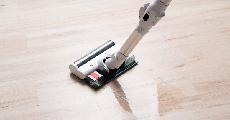 Odkurzacz pionowy z funkcją mycia – ranking TOP 10 