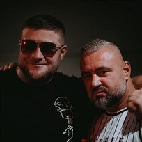 Odruch Nizioł, Kaczy Proceder, Fidżi
