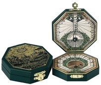 Oktagonalny zegar słoneczny i kompas H06 GIFTDECO
