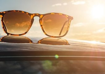 Okulary przeciwsłoneczne z filtrem – co oznacza filtr UV 400 kat 3?