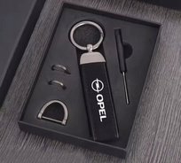 OPEL BRELOK BRELOCZEK SMYCZ ZAWIESZKA DO KLUCZY PUDEŁKO NA PREZENT Inna marka