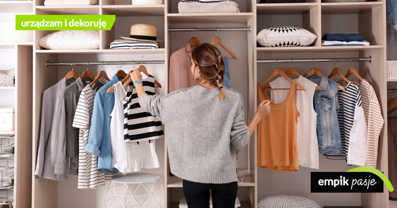 Organizacja szafy – jak układać ubrania w szafie?