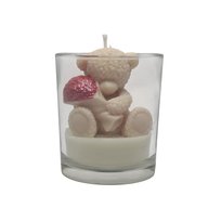 Ozdobna świeca sojowa Miś z bukietem róż 125g w szkle