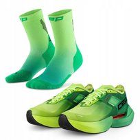 Pakiet biegowy z damskimi butami sportowymi i skarpetami biegowymi