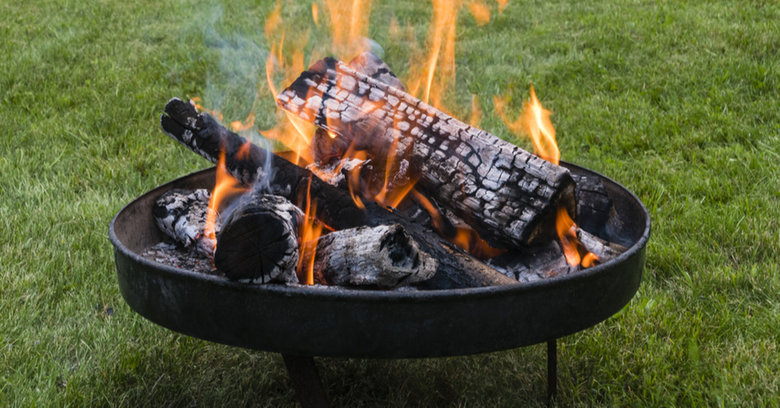 Paleniska ogrodowe – co wybrać do ogniska w ogrodzie?