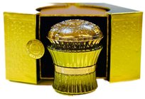 paris corner strawberry pound cake