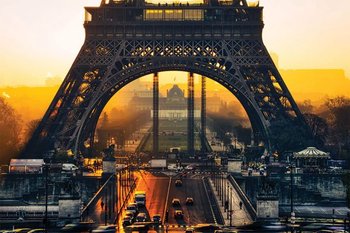 Paryż Wieża Eiffel Wschód Słońca - plakat z miastem 91,5x61 cm - Pyramid Posters