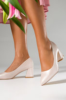 Perłowe czółenka na słupku damskie ze skórzaną wkładką Casu D23X3-PB-36