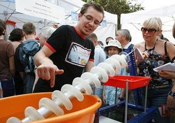 Poznaj język nauki - wywiad z Robertem Firmhoferem