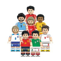 Piłkarskie Gwiazdy NEW - Piłkarzyki Lewandowski Raul Eriksen Suarez Son Heung-Min Virgil Pedri Kane - figurki klocki 8 szt