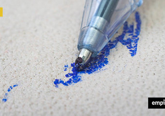 Plamy z długopisu – jak zmyć długopis?