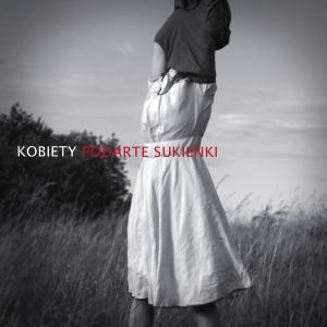 Podarte sukienki - Kobiety