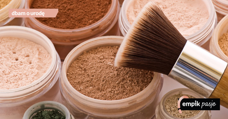 Podkład i puder mineralny – czy kosmetyki mineralne są dla każdego?