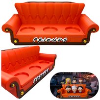 Półka Friends kanapa na figurki McDonalds Przyjaciele serial kolekcja