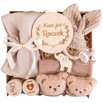 PREZENT na Roczek dla dziecka gryzak pieluszka skarpetki smoczek