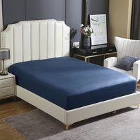 Prześcieradło Satyna z gumką 160x200 cm granatowe Spod Igły i Nitki