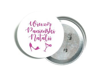 Przypinka Personalizowana Biała Z Różowym Napisem I Grafiką Na Wieczór Panieński - Congee.pl