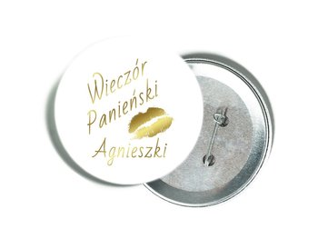 Przypinka Personalizowana Biała Ze Złotym Napisem I Ustami Na Wieczór Panieński - Congee.pl