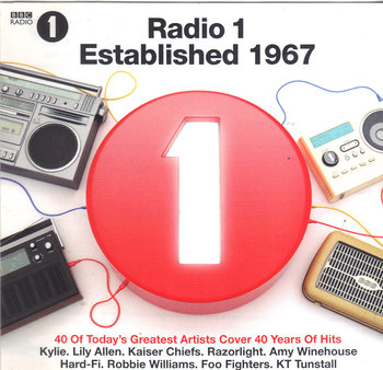 Radio 1 Established 1967 - Franz Ferdinand, Winehouse Amy, Foo Fighters, Van Helden Armand, Groove Armada, Kasabian, The Raconteurs, Williams Robbie, Keane