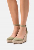RAID DAMSKIE ESPADRYLE NA KOTURNIE ZIELONE 39 1BYY Raid