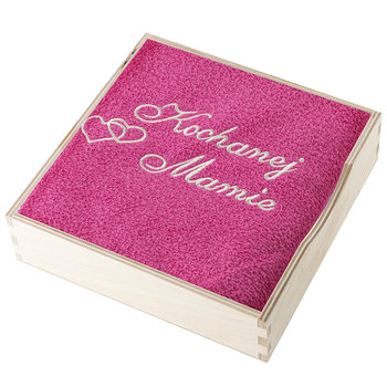 Ręcznik z dedykowanym haftem Kochanej Mamie Miss Lucy 50x90 cm różowy - Miss Lucy