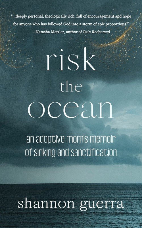 Risk the Ocean - Shannon Guerra | Książka w Empik