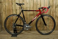 Rower szosowy Leader Fox R4S 59cm Shimano Tiagra Sora 9,81kg Szosa Leader Fox